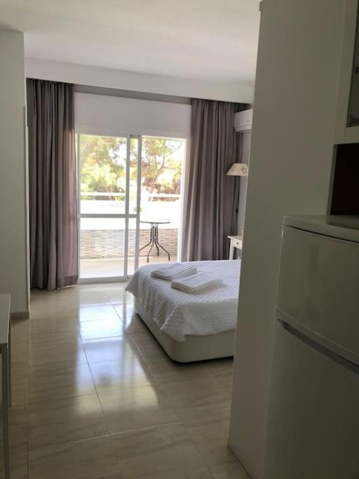 Estudio Torre De Andalucia Marbella Exterior foto