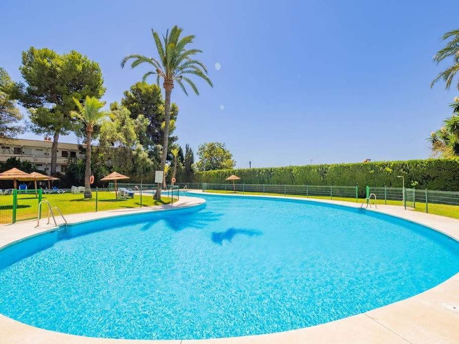 Estudio Torre De Andalucia Marbella Exterior foto